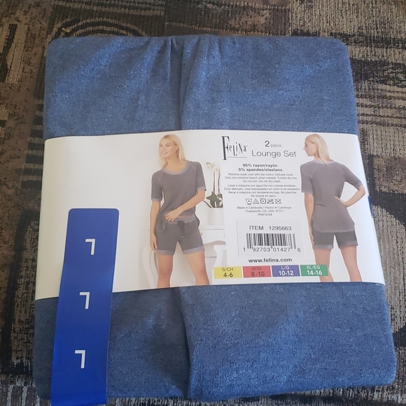 COPY - 2pc lounge set - Picture 2 of 4